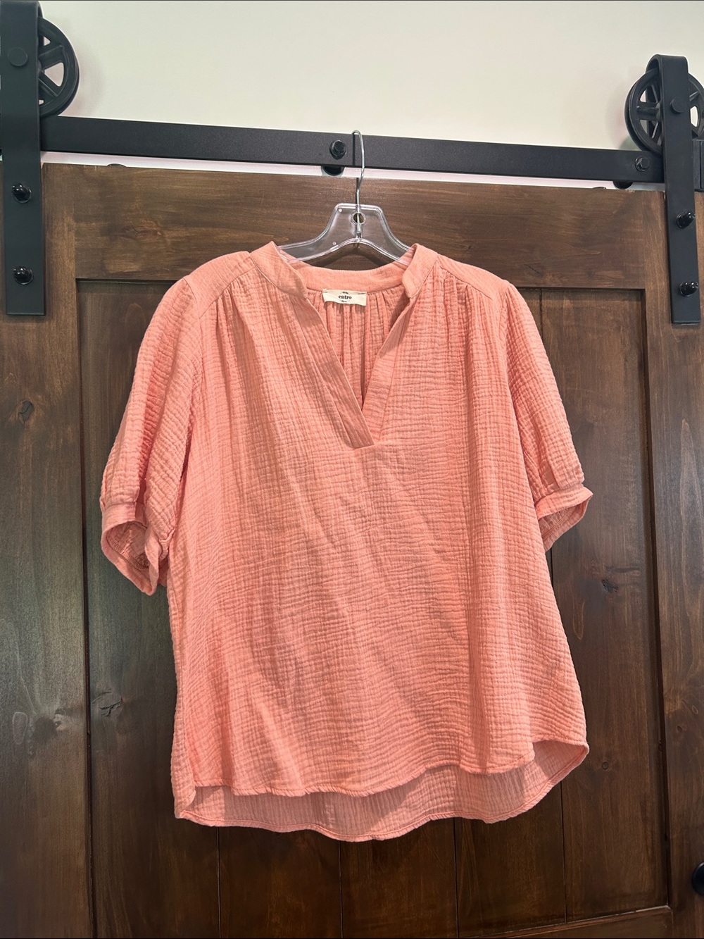 M244 entro Coral Textured Split-Neck Blouse - Size Large